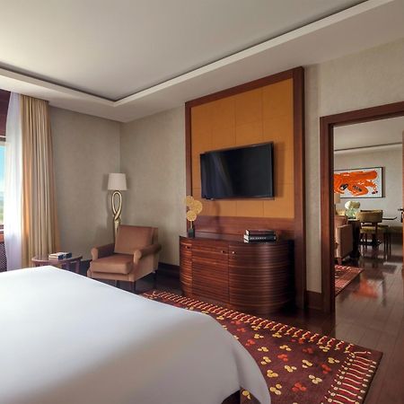 Hotel Rixos Borovoe Shchūchīnsk Exteriér fotografie A bedroom at the hotel